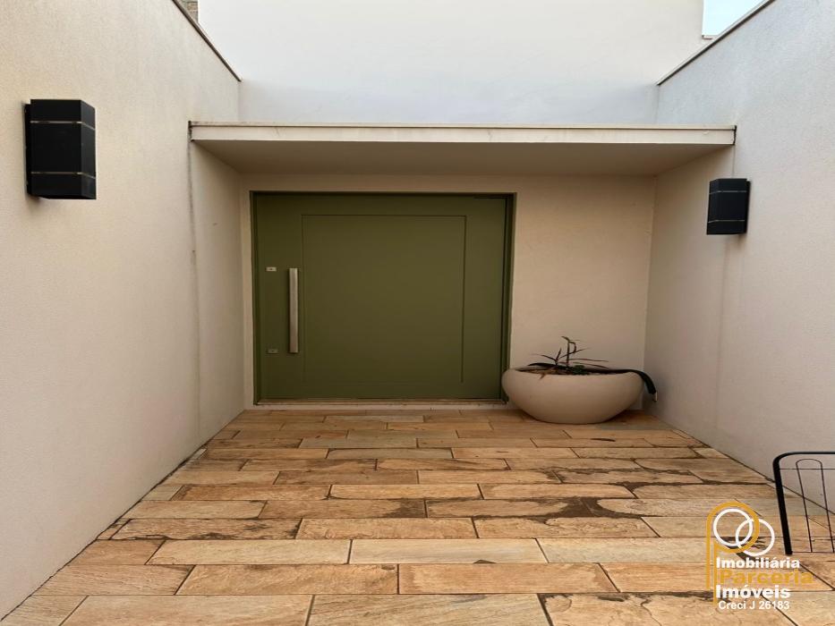 WhatsApp Image 2025-10-10 at 11.29.32 (2).jpeg